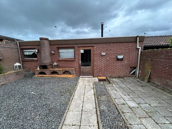 Medium property photo - Heiveldplein 6, 6466 AX Kerkrade